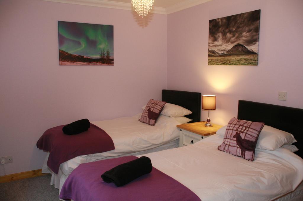 Glenlochy Nevis Bridge Apartments Fort William Exterior photo