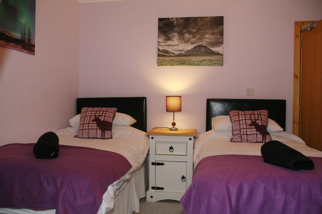 Glenlochy Nevis Bridge Apartments Fort William Exterior photo